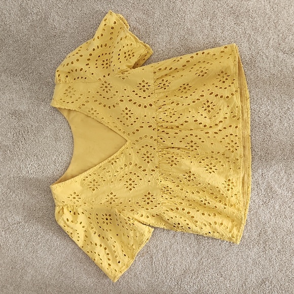 Banana Republic Eyelet Top - Picture 2 of 5